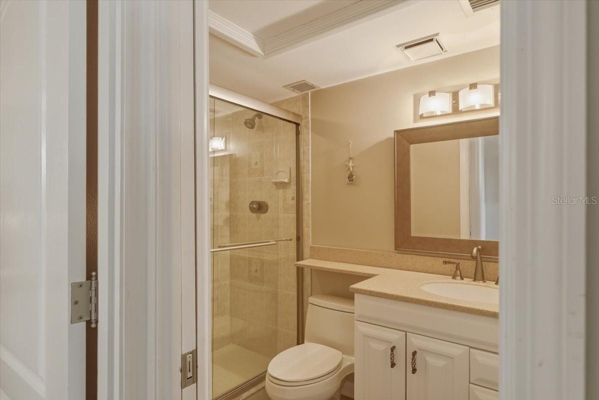 VENICE SANDS - Residential