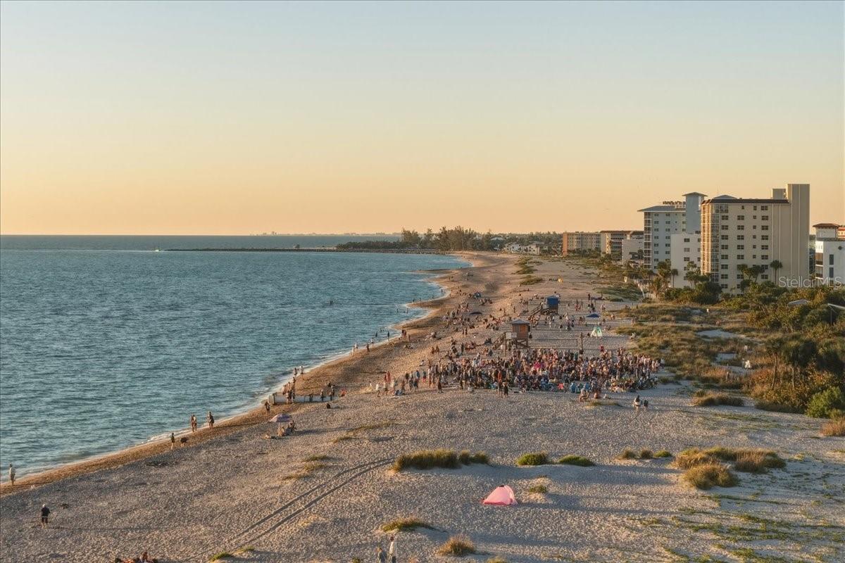 VENICE SANDS - Residential