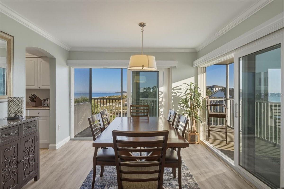 VENICE SANDS - Residential