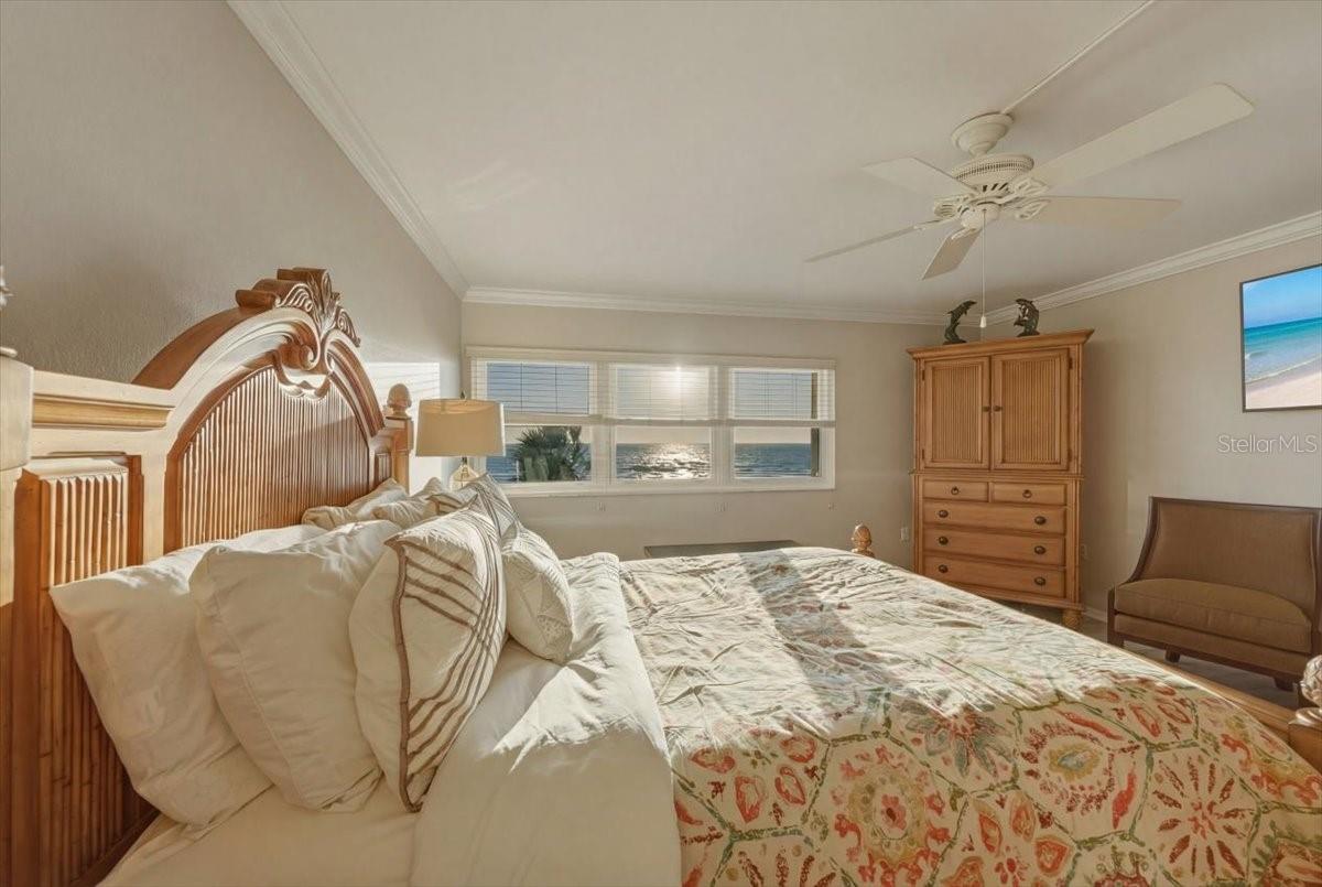 VENICE SANDS - Residential