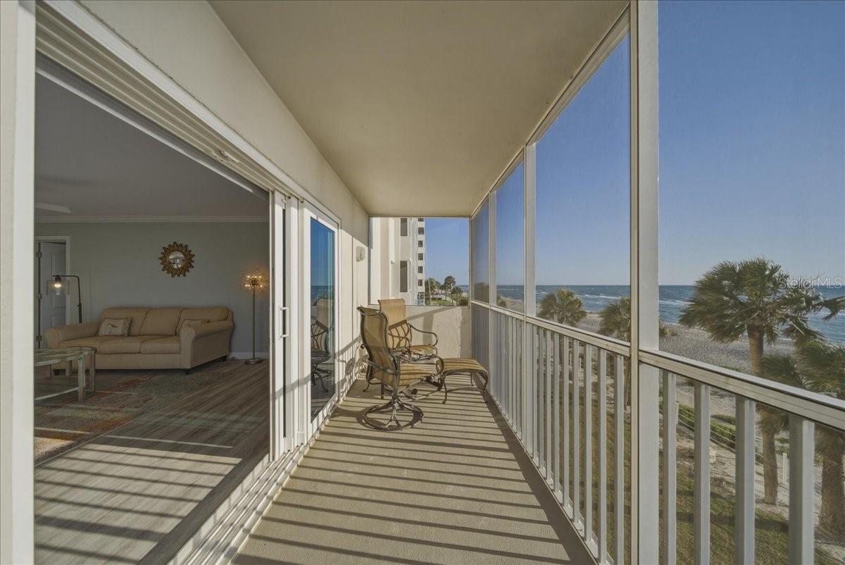 VENICE SANDS - Residential