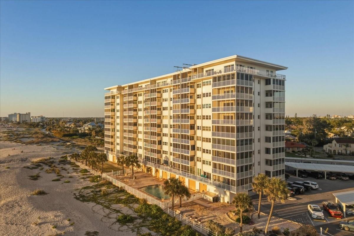 VENICE SANDS - Residential