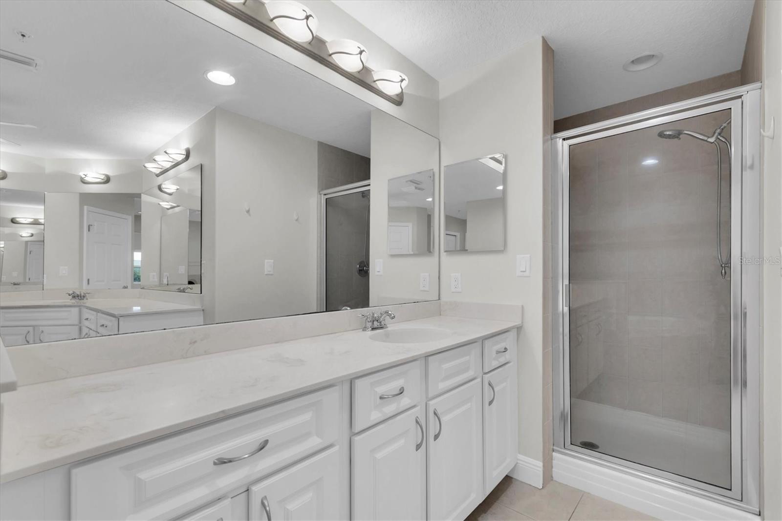 SEMINOLE ISLE CONDO - Residential