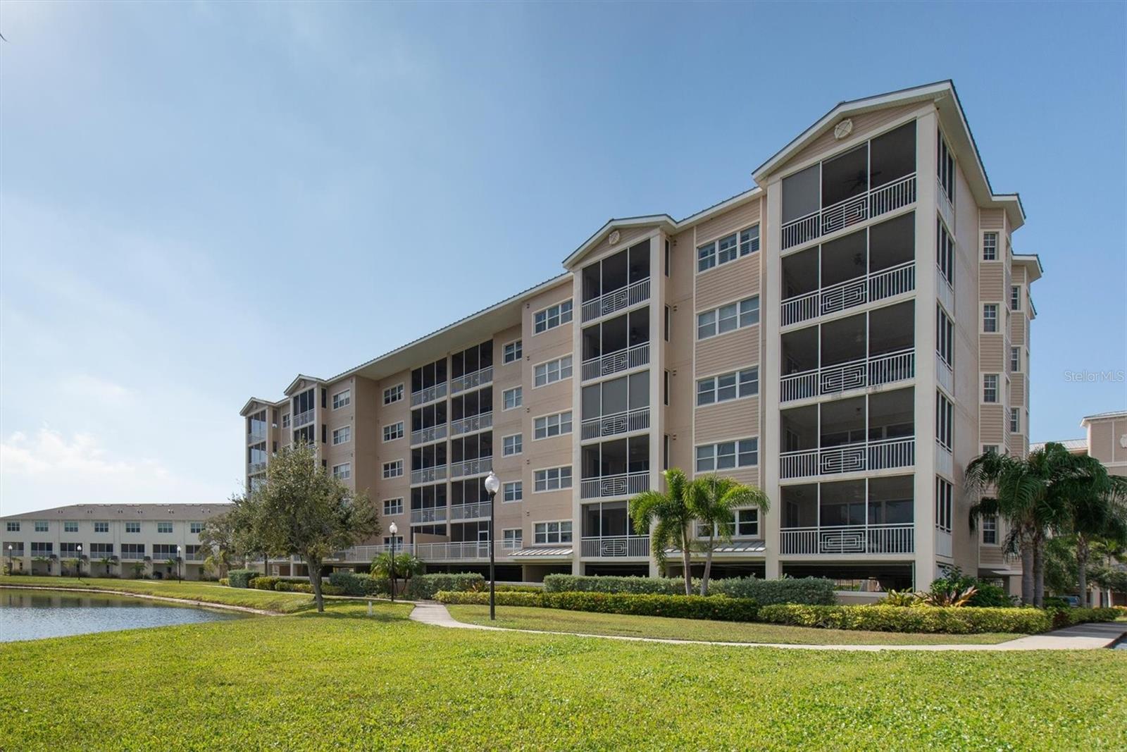 SEMINOLE ISLE CONDO - Residential
