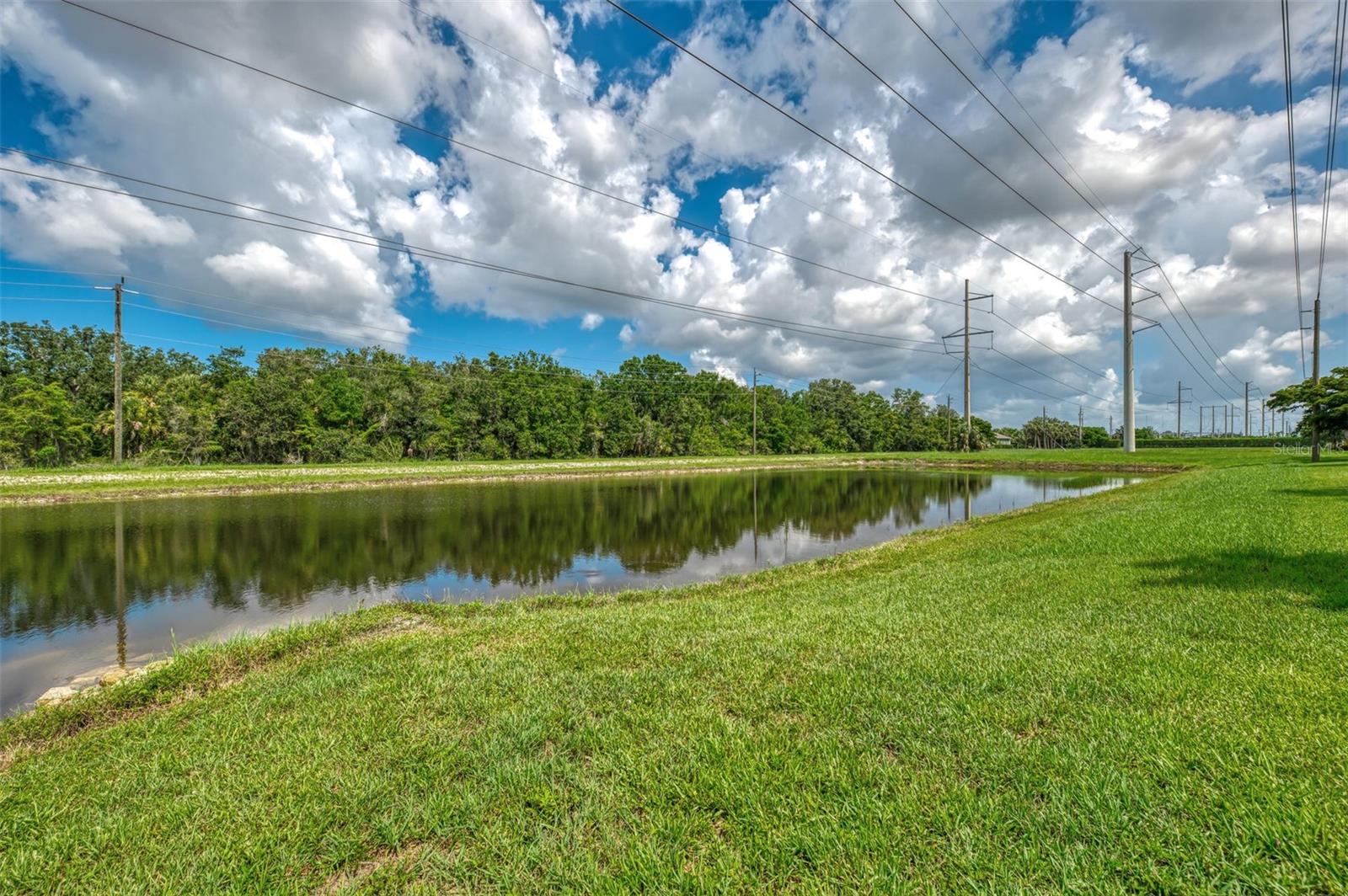 VERONA RESERVE REP - Residential