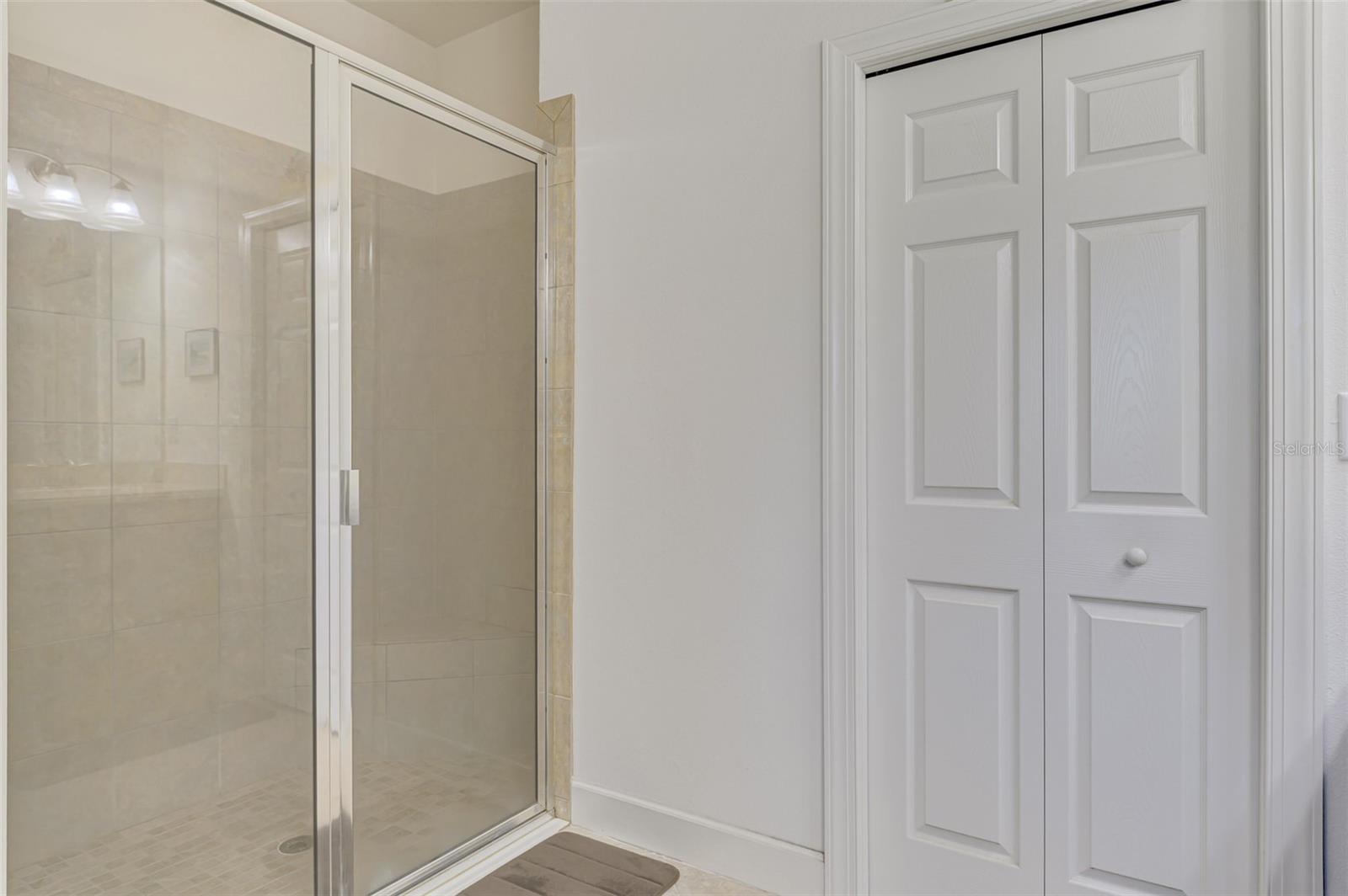 VERONA RESERVE REP - Residential