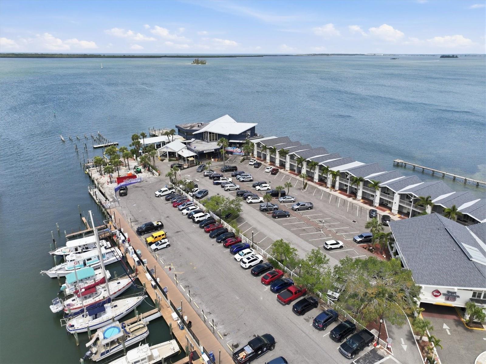 SHORE CREST - Residential