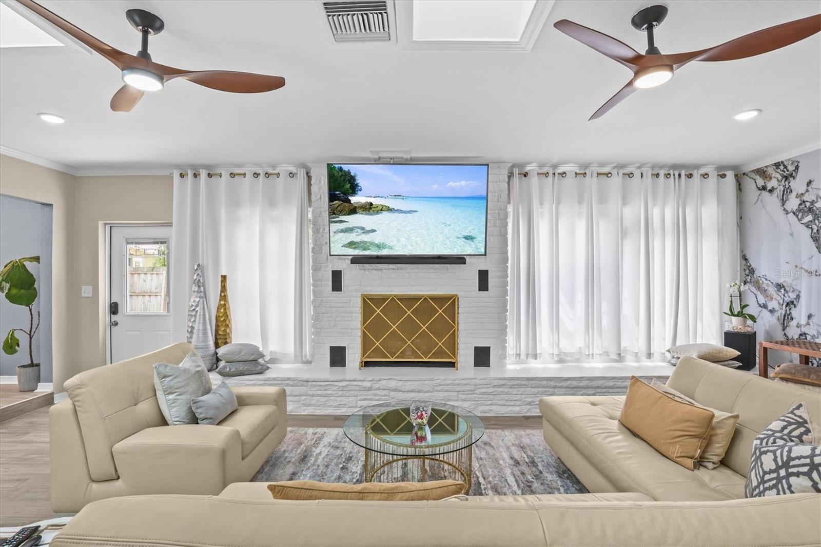 SHORE CREST - Residential