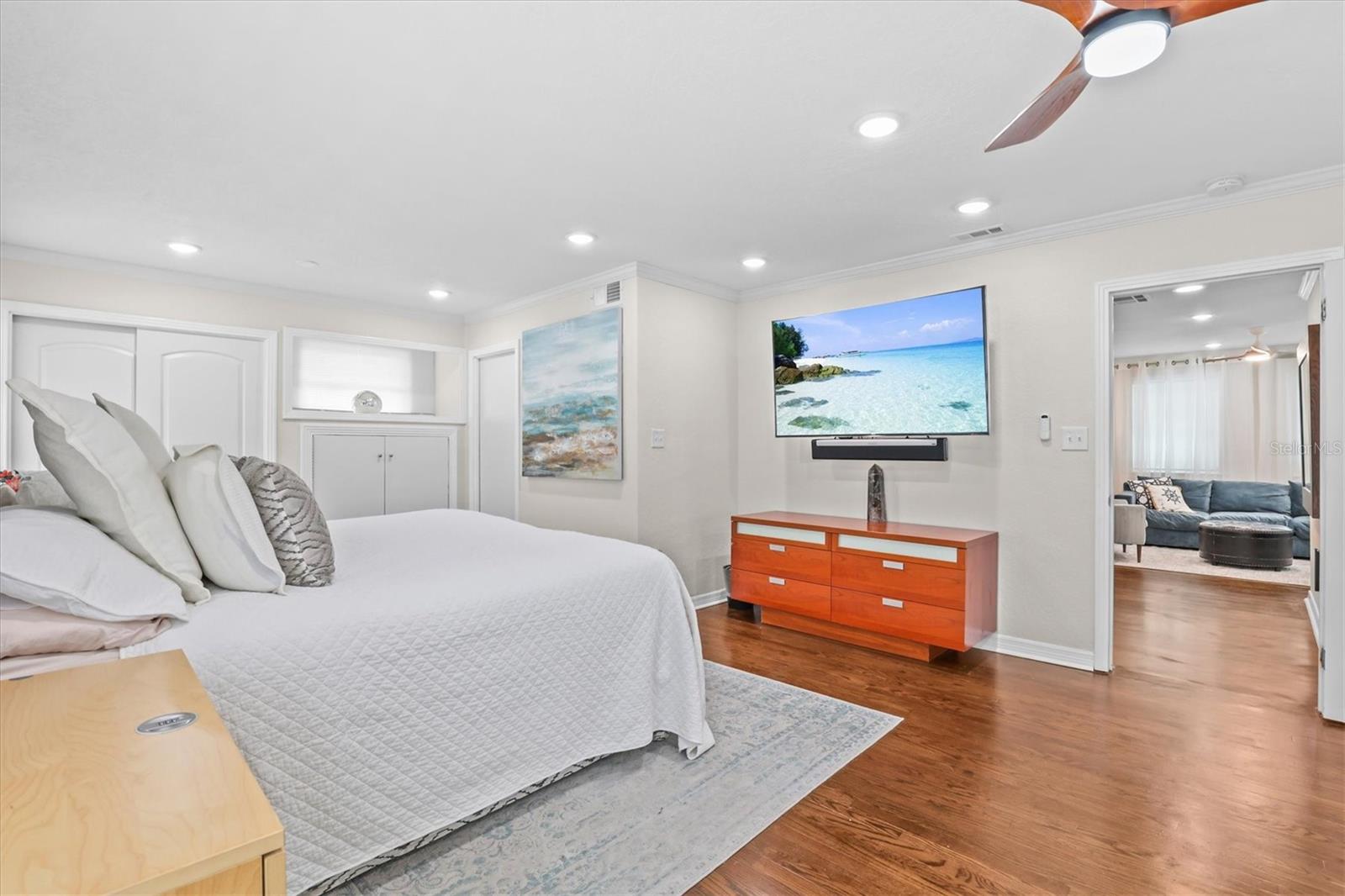 SHORE CREST - Residential