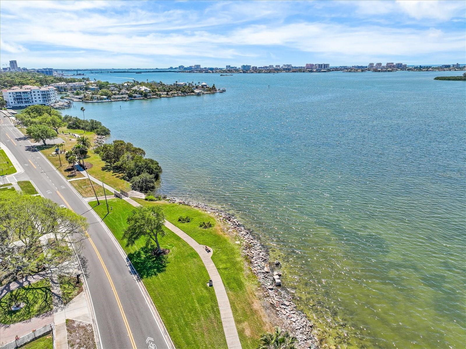 SHORE CREST - Residential