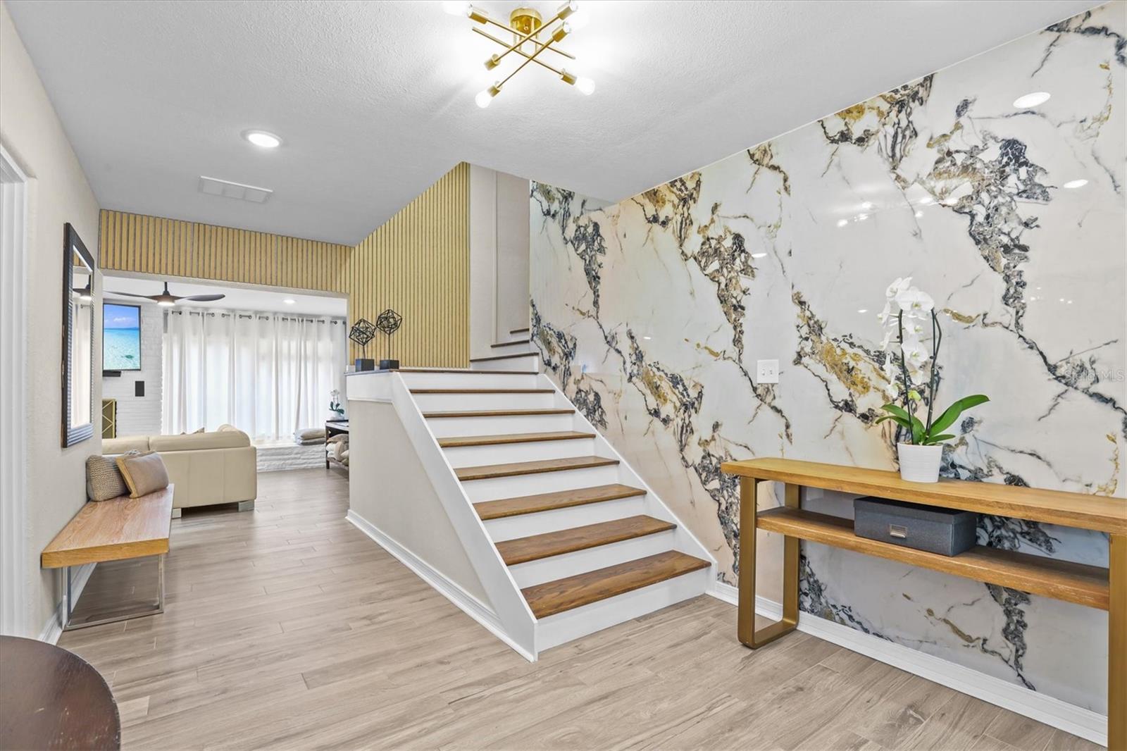 SHORE CREST - Residential