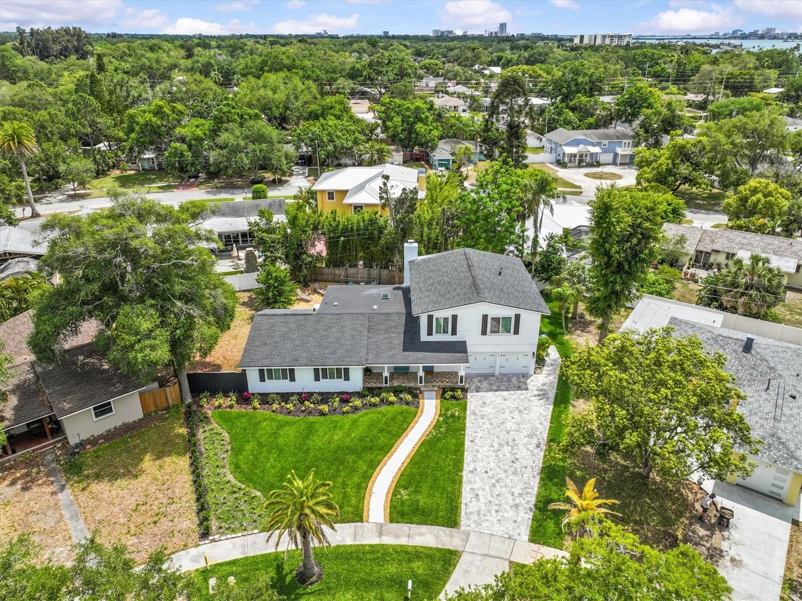 SHORE CREST - Residential