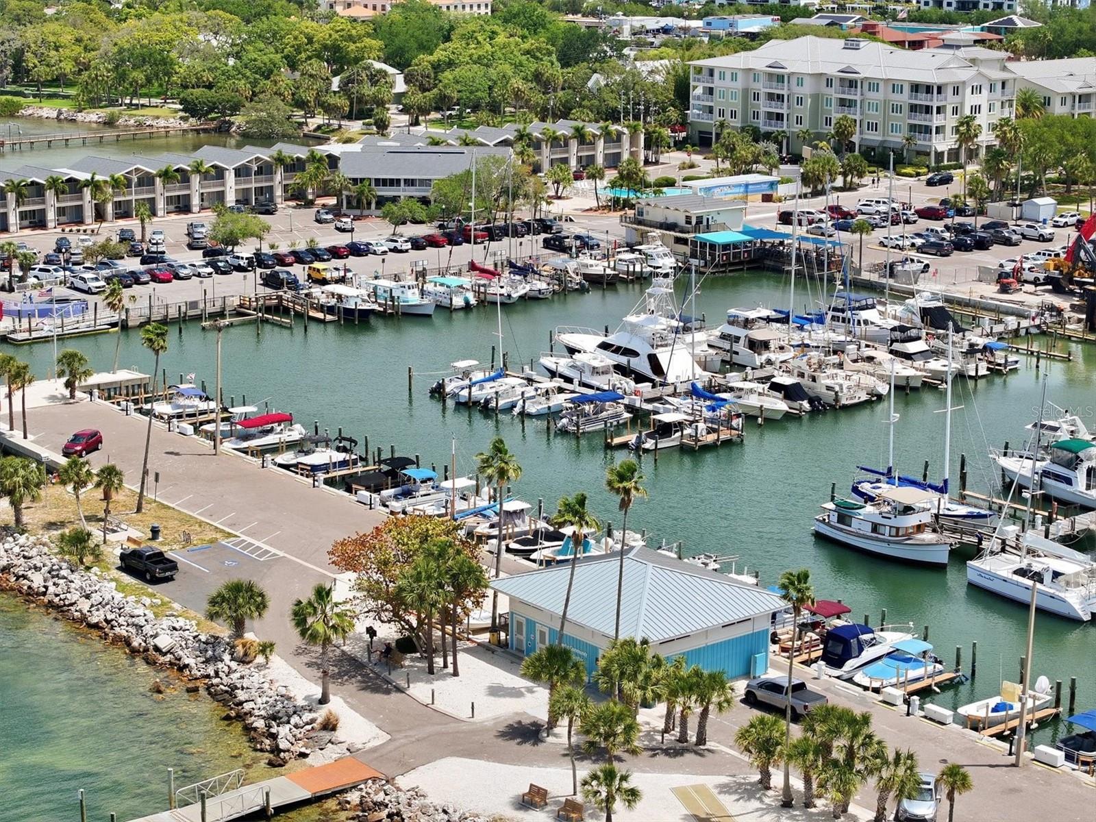 SHORE CREST - Residential