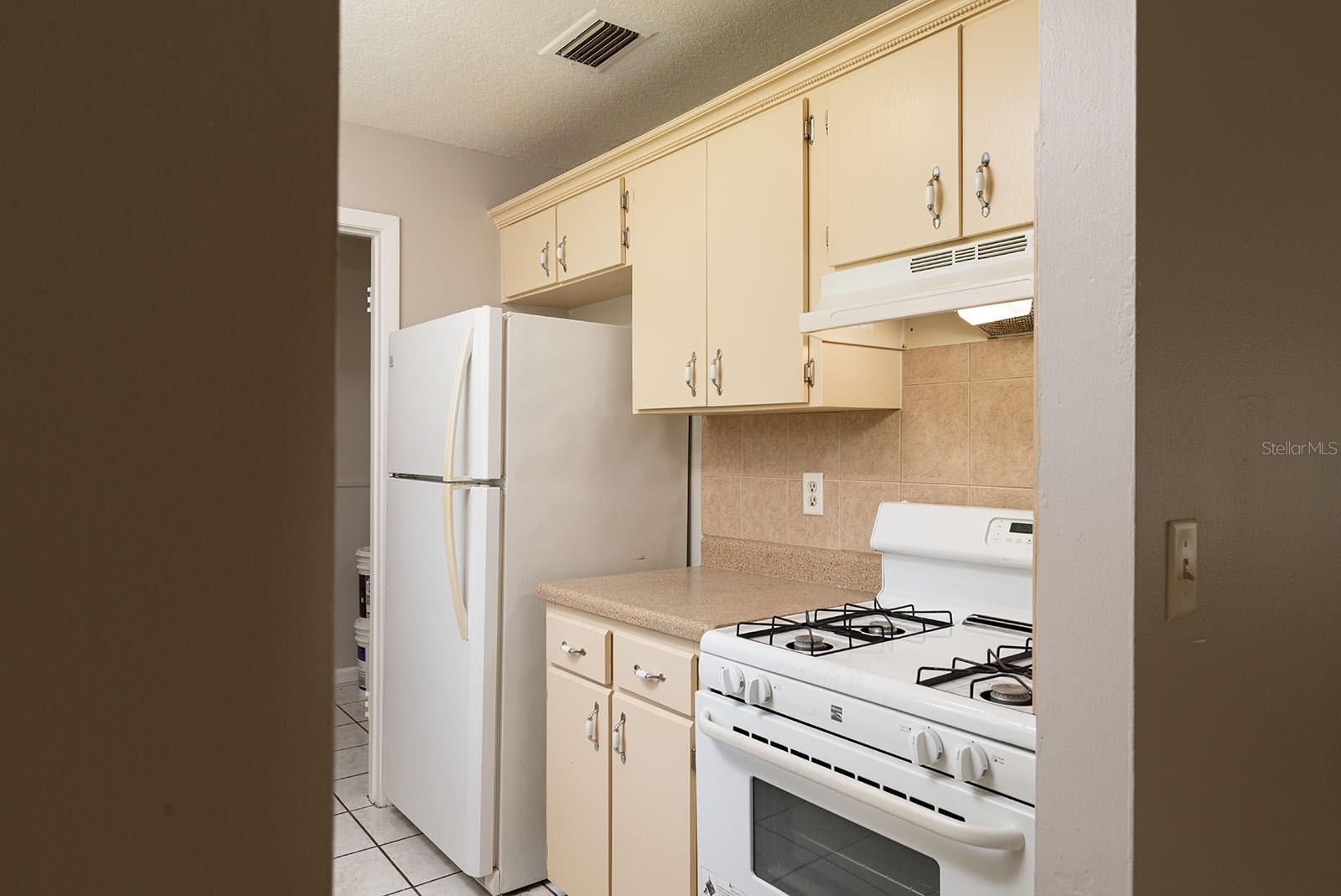 DELTONA LAKES UNIT 74 - Residential