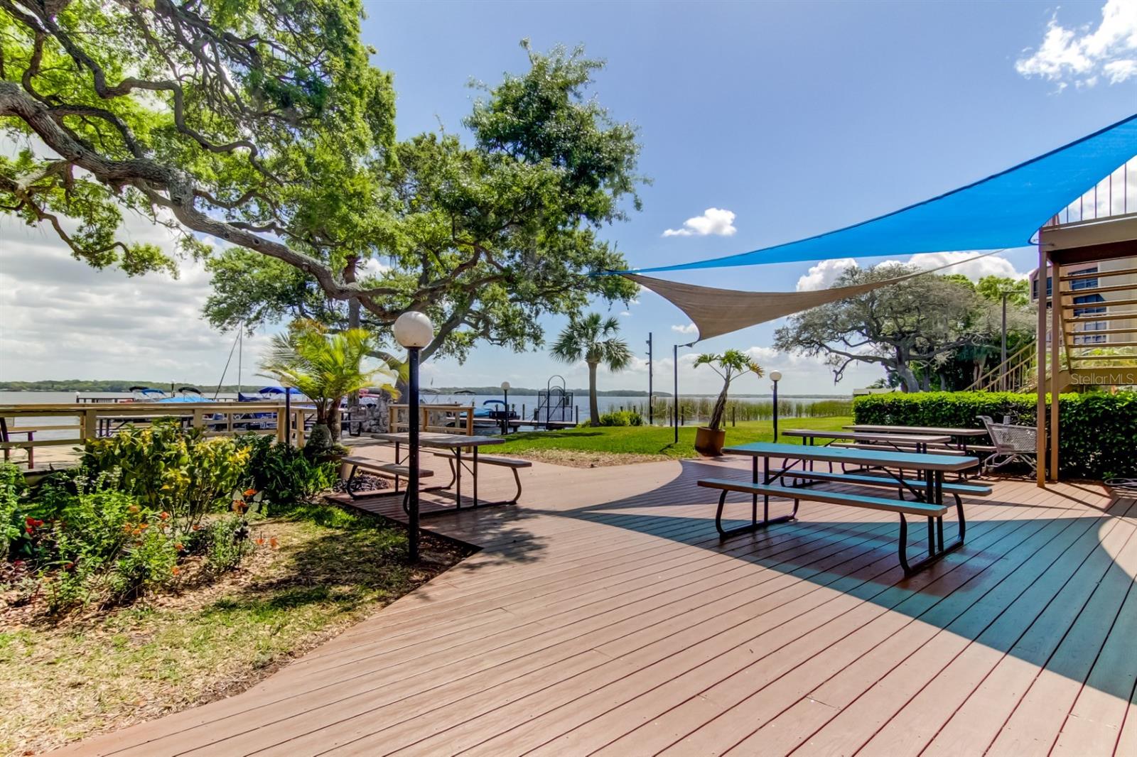 LAKE TARPON SAIL & TENNIS CLUB - Residential Lease