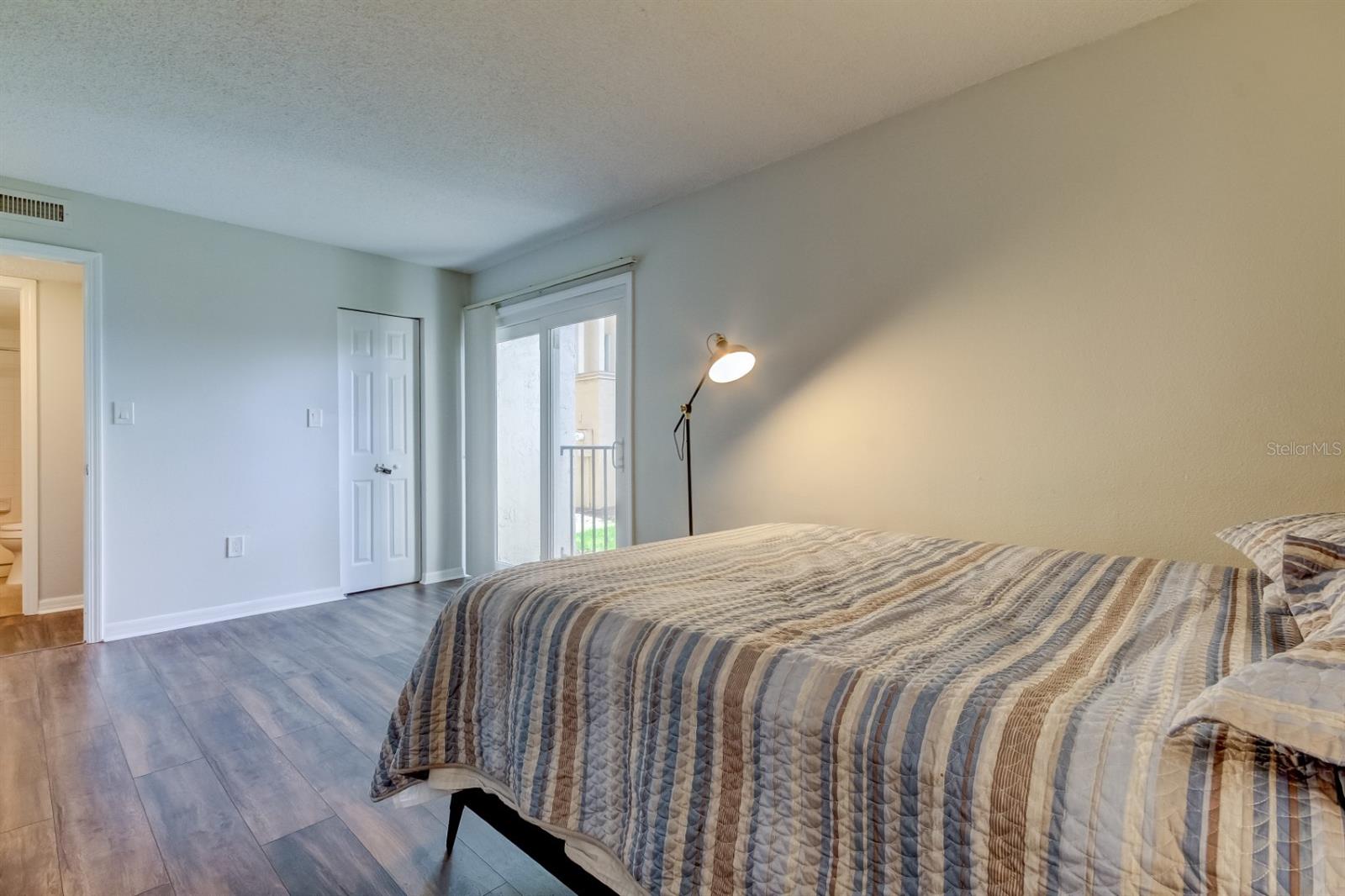 LAKE TARPON SAIL & TENNIS CLUB - Residential Lease