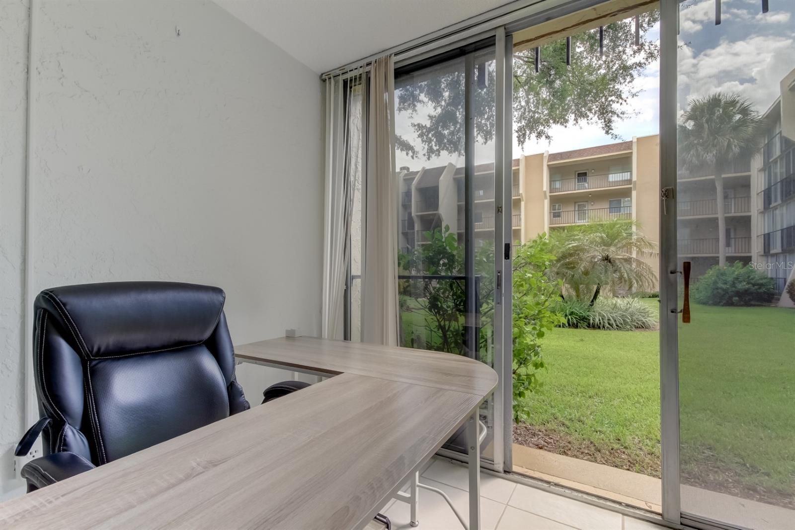 LAKE TARPON SAIL & TENNIS CLUB - Residential Lease