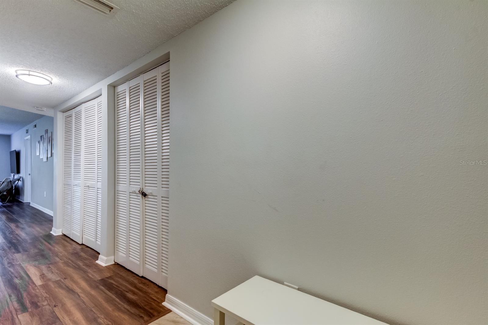 LAKE TARPON SAIL & TENNIS CLUB - Residential Lease