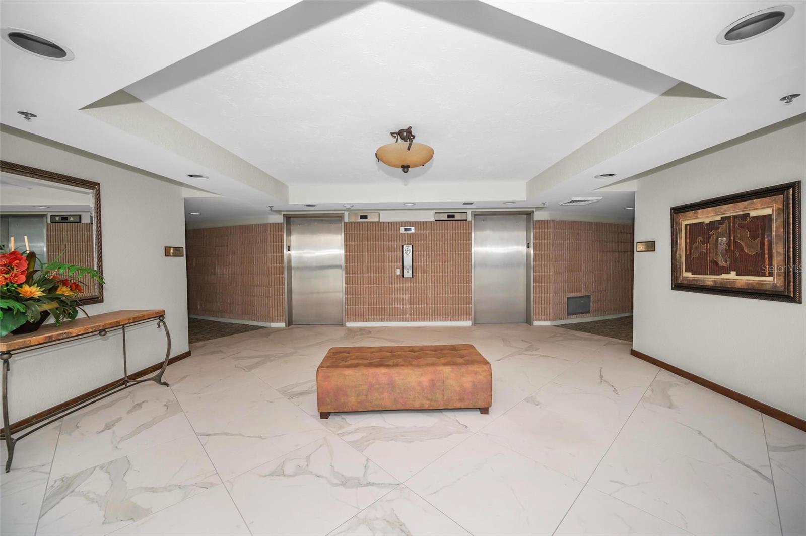 DANS ISLAND ON SAND KEY CONDO - Residential