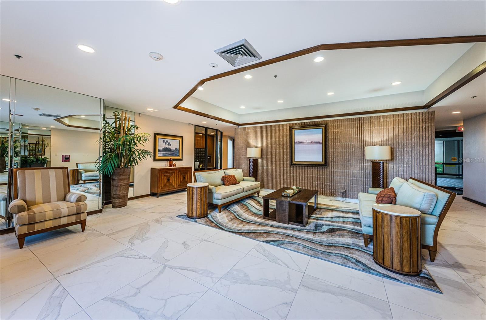 DANS ISLAND ON SAND KEY CONDO - Residential