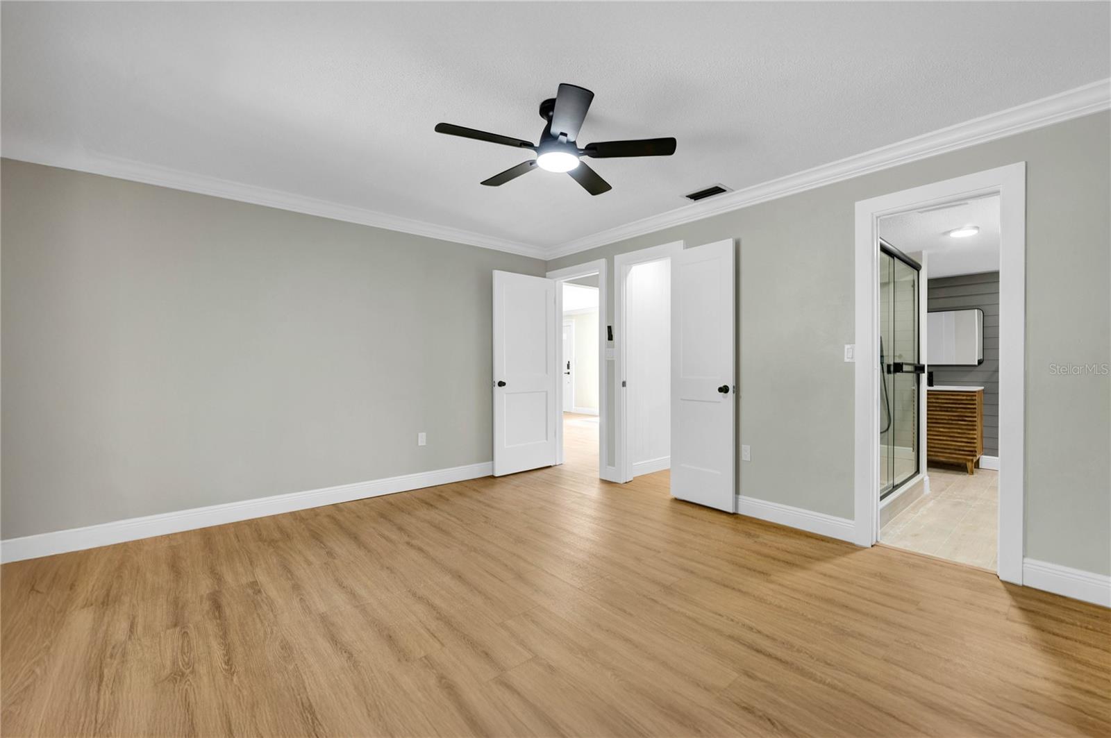 OAKLEAF VILLAGE - Residential
