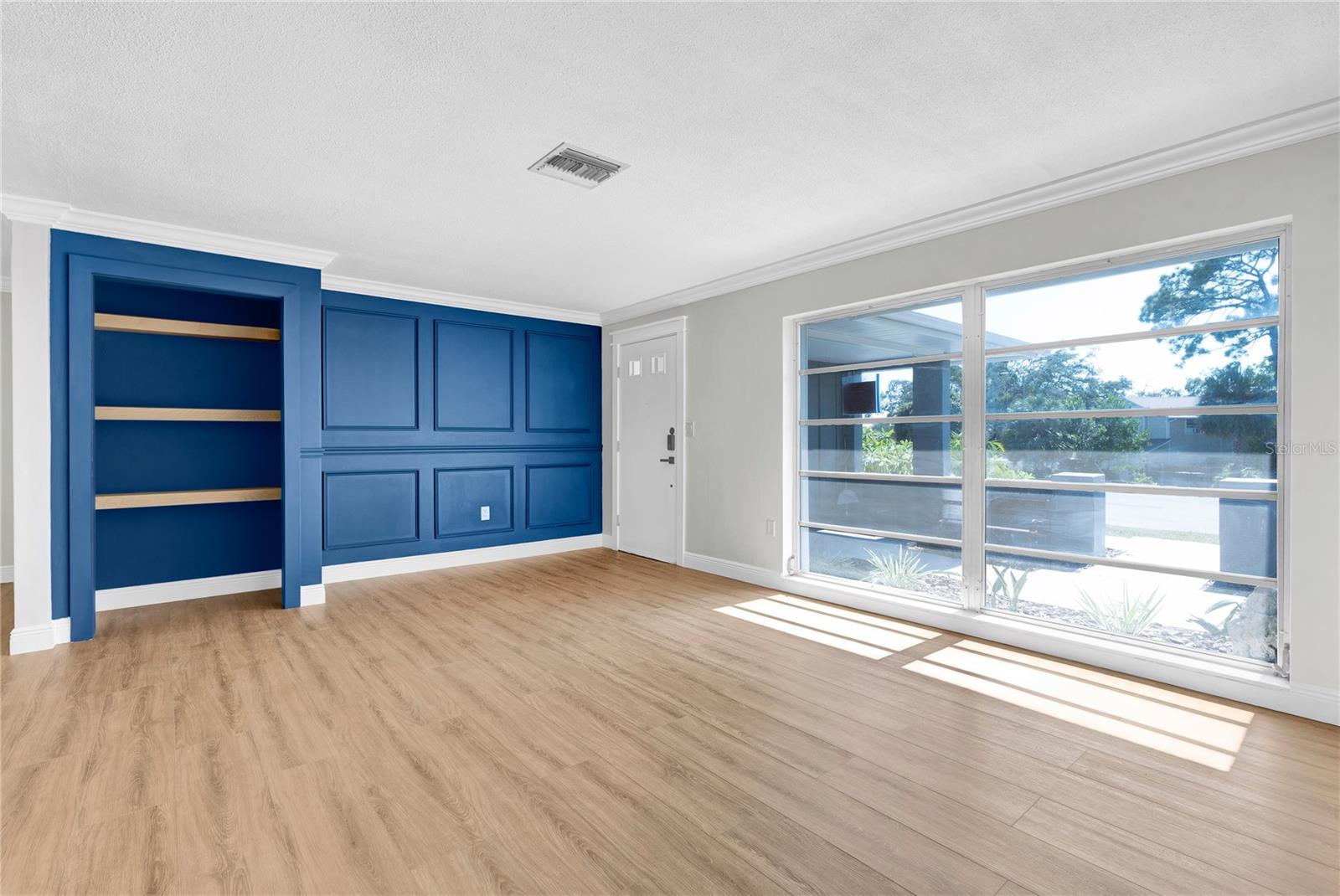 OAKLEAF VILLAGE - Residential