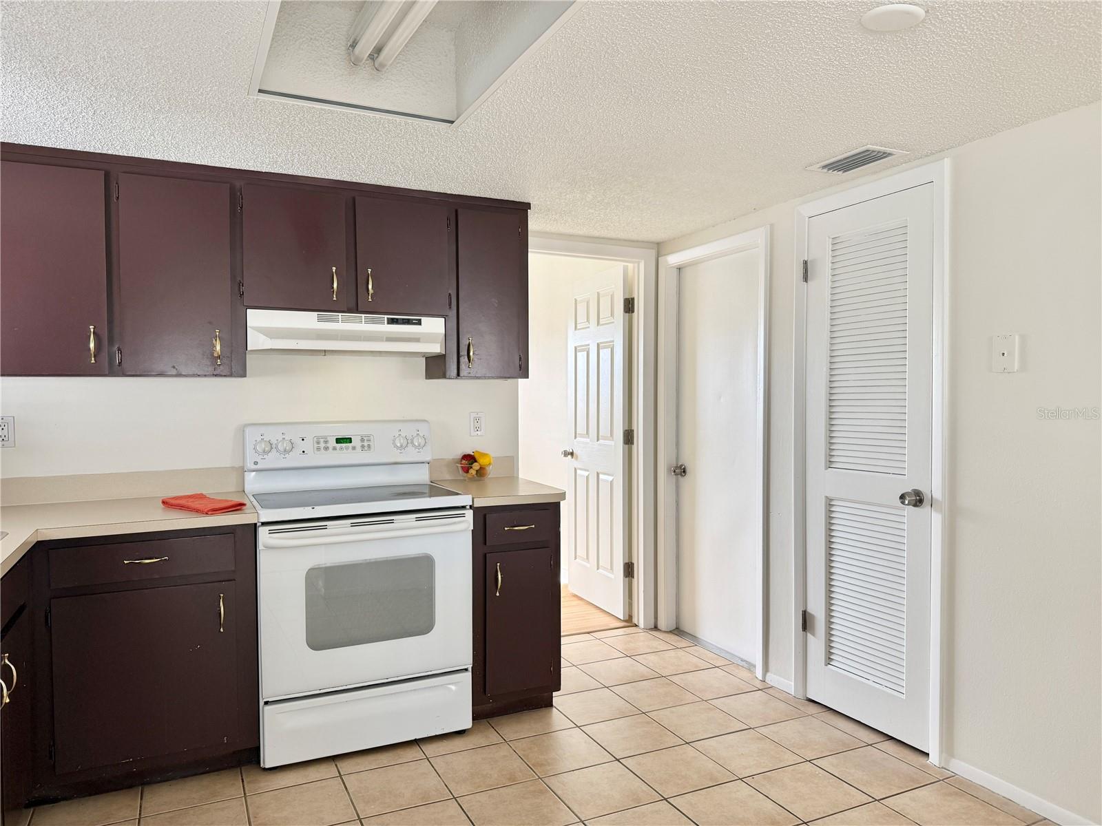 SHADOW RIDGE - Residential