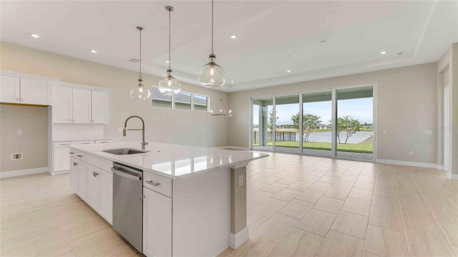 1017 LILIANA DRIVE