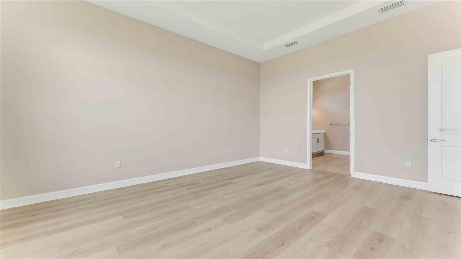 RESERVE AT VICTORIA - Residential
