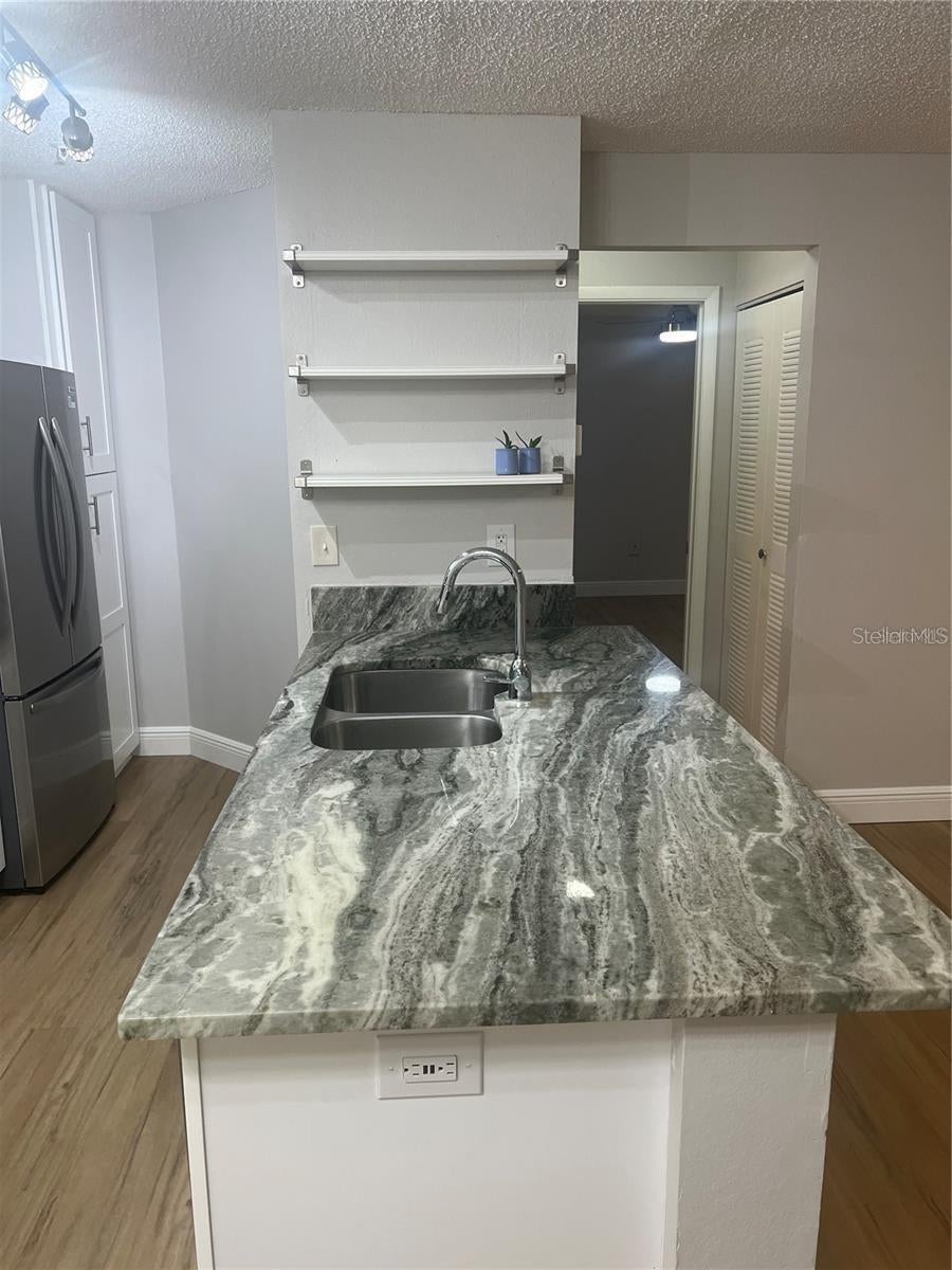 956 SALT POND PLACE 204