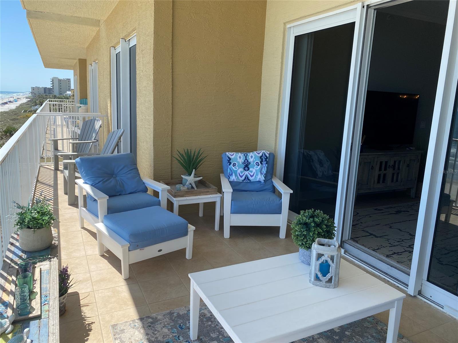 Malibu Condo Per Or - Residential