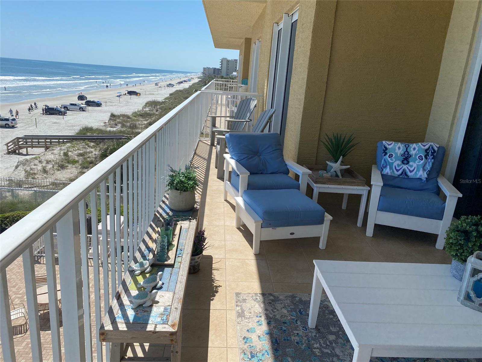 Malibu Condo Per Or - Residential