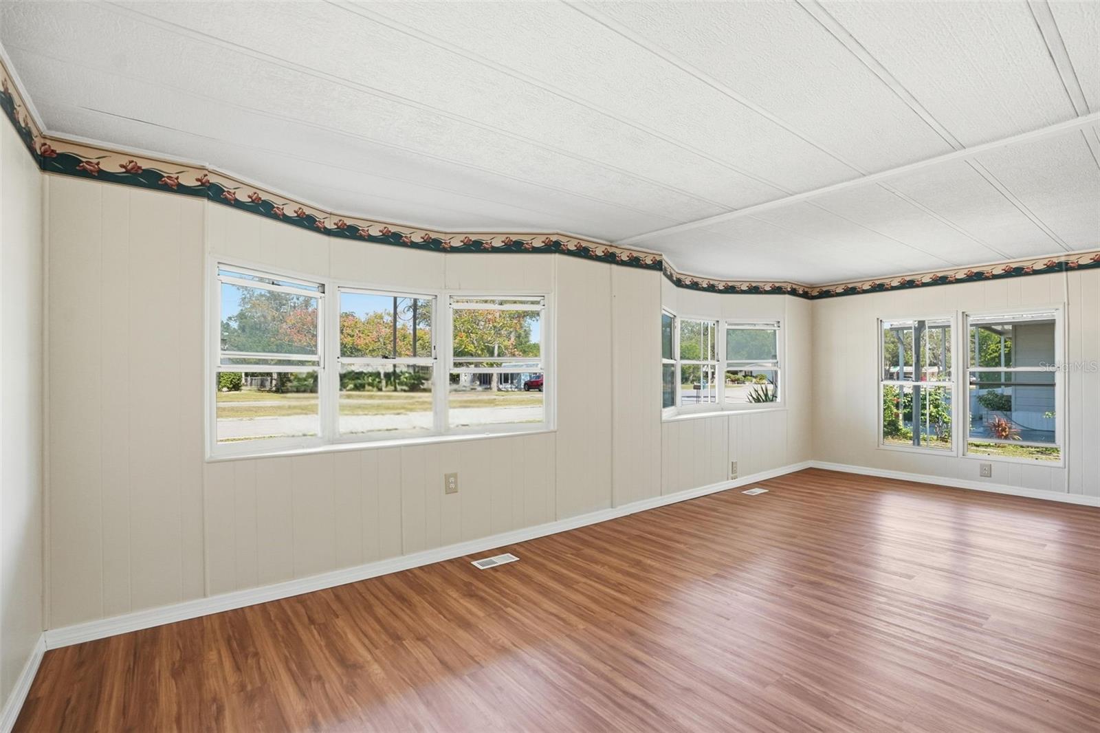 HIGH POINT MH SUB - Residential