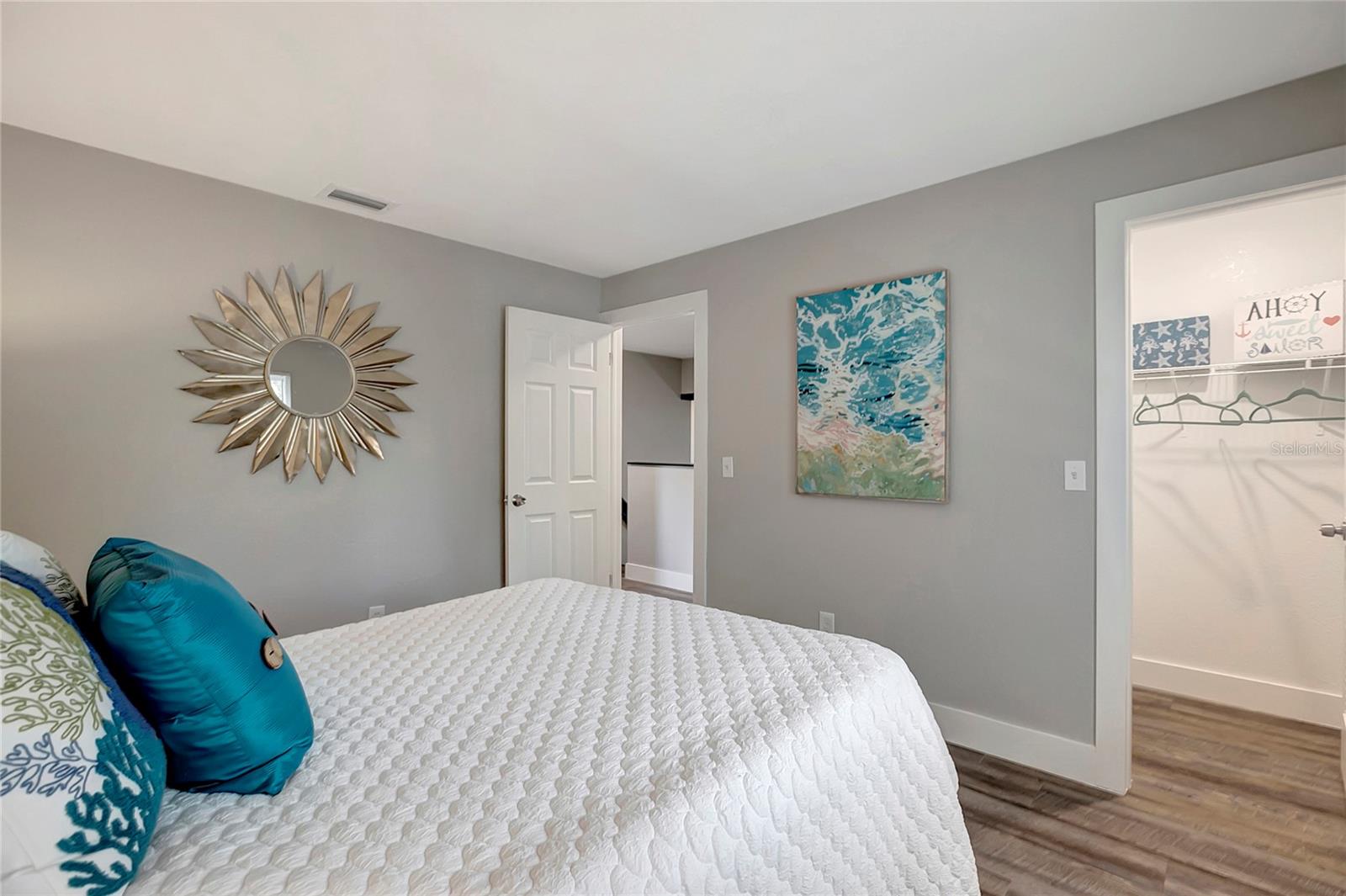 NORTH LAKES SEC C UNIT 1 - Residential