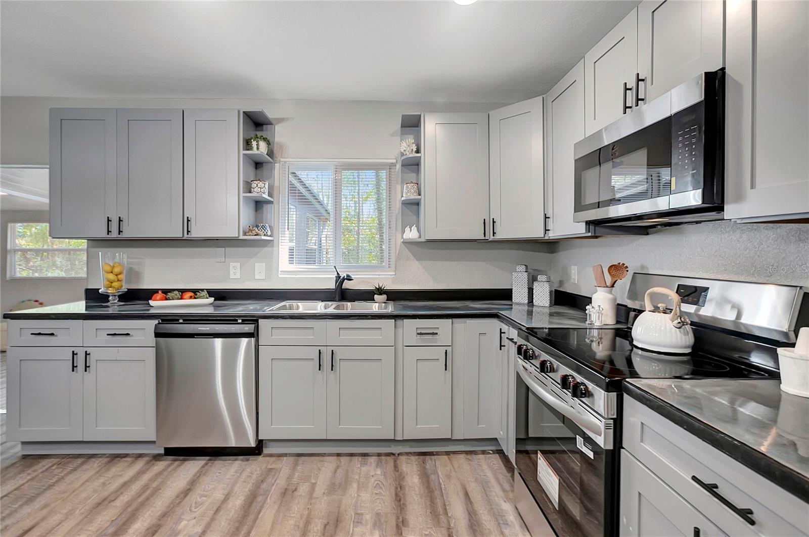 NORTH LAKES SEC C UNIT 1 - Residential