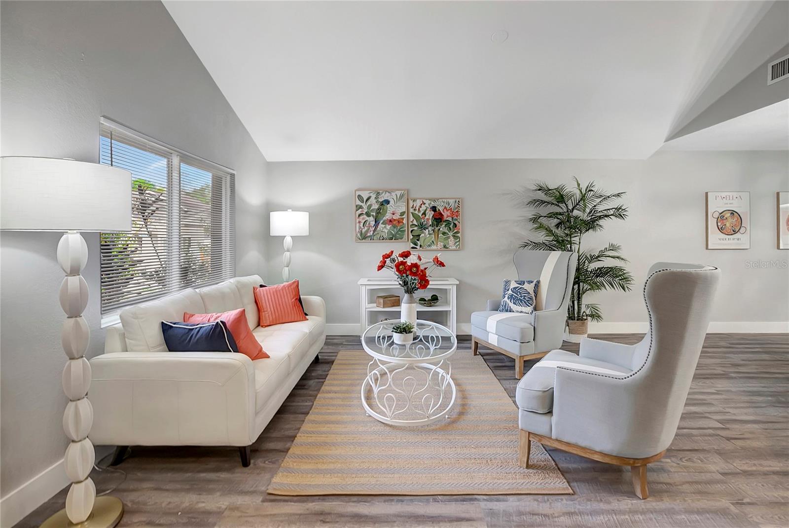 NORTH LAKES SEC C UNIT 1 - Residential