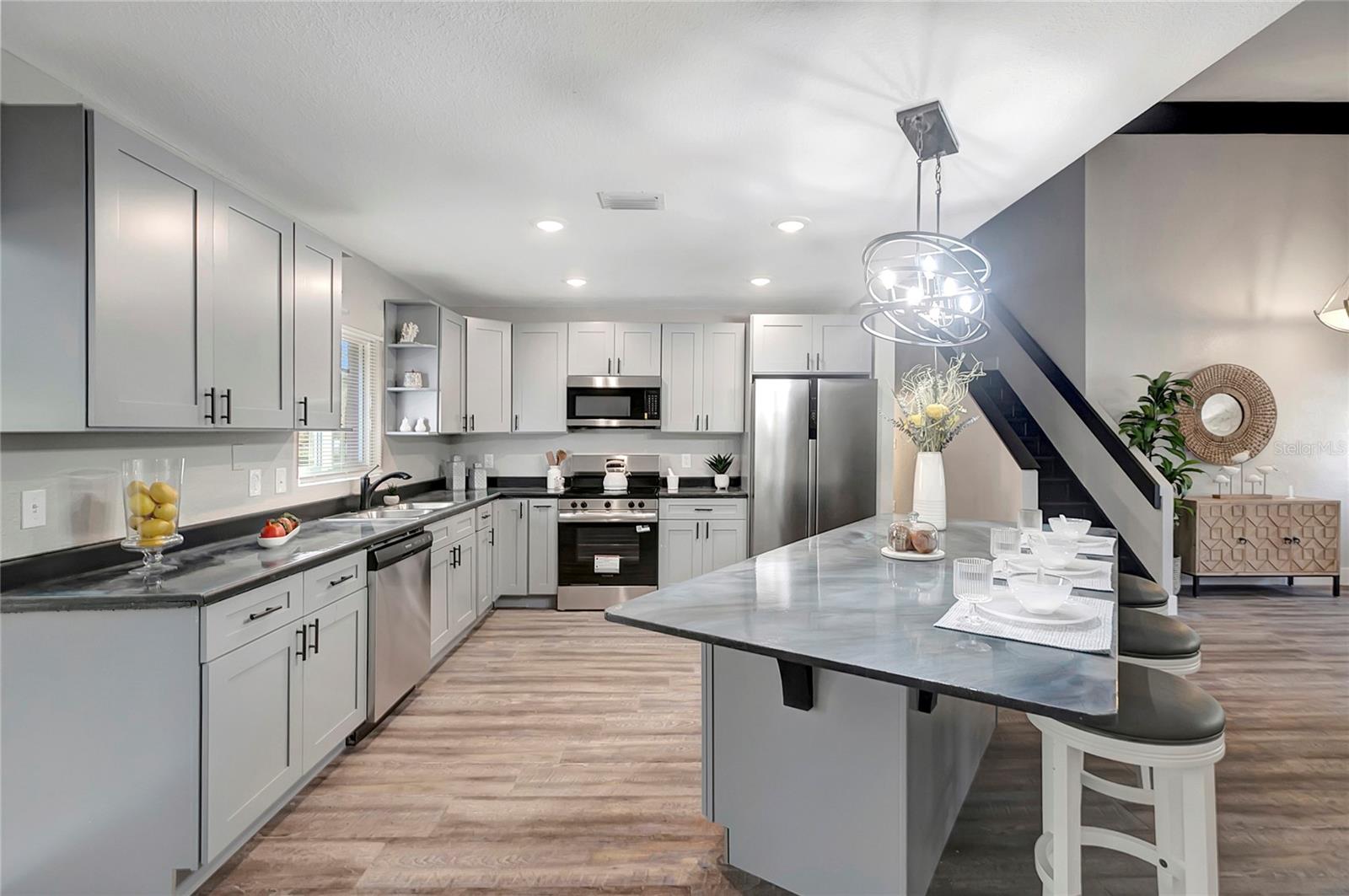 NORTH LAKES SEC C UNIT 1 - Residential