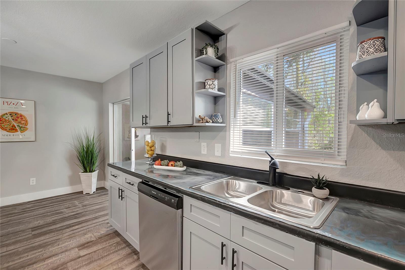 NORTH LAKES SEC C UNIT 1 - Residential