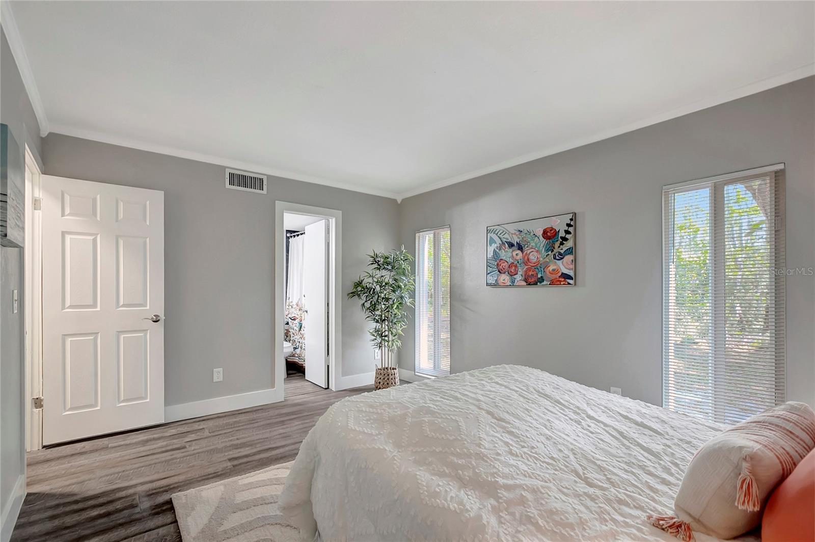 NORTH LAKES SEC C UNIT 1 - Residential