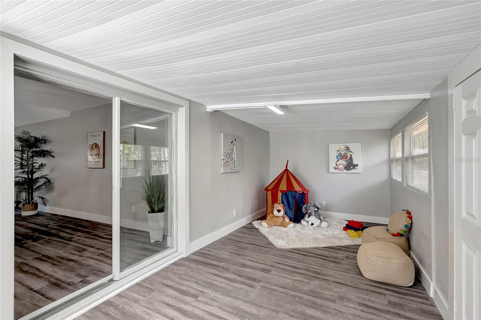 NORTH LAKES SEC C UNIT 1 - Residential