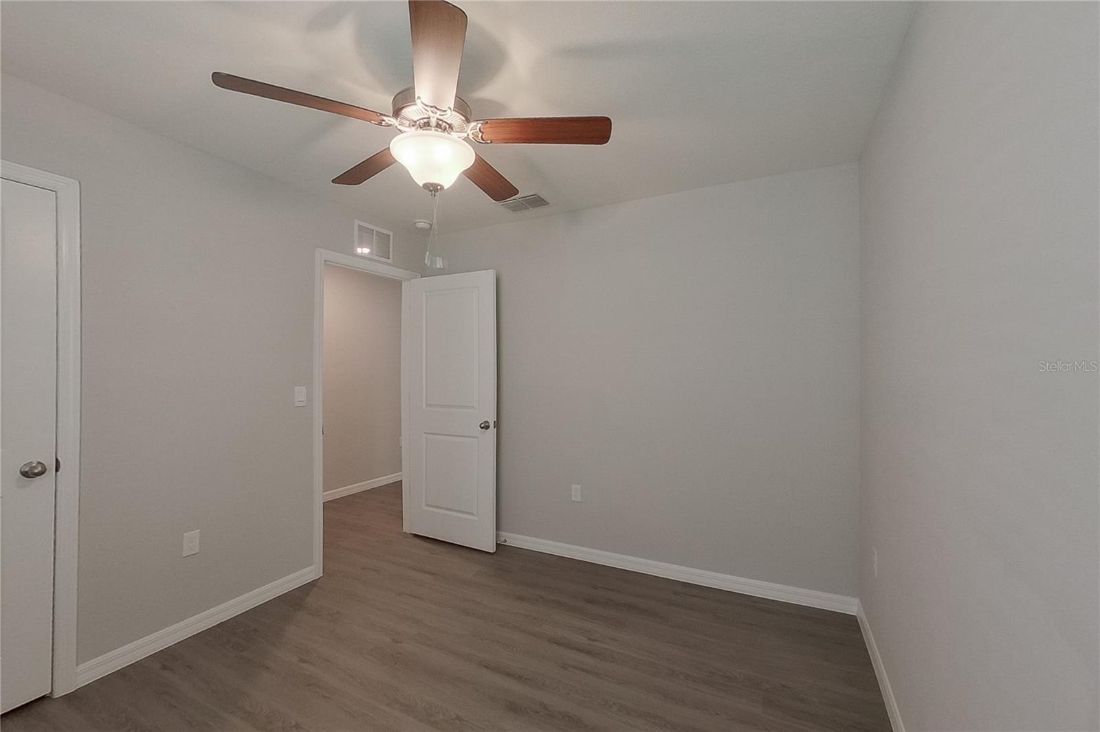 OCALA CROSSINGS - Residential Lease