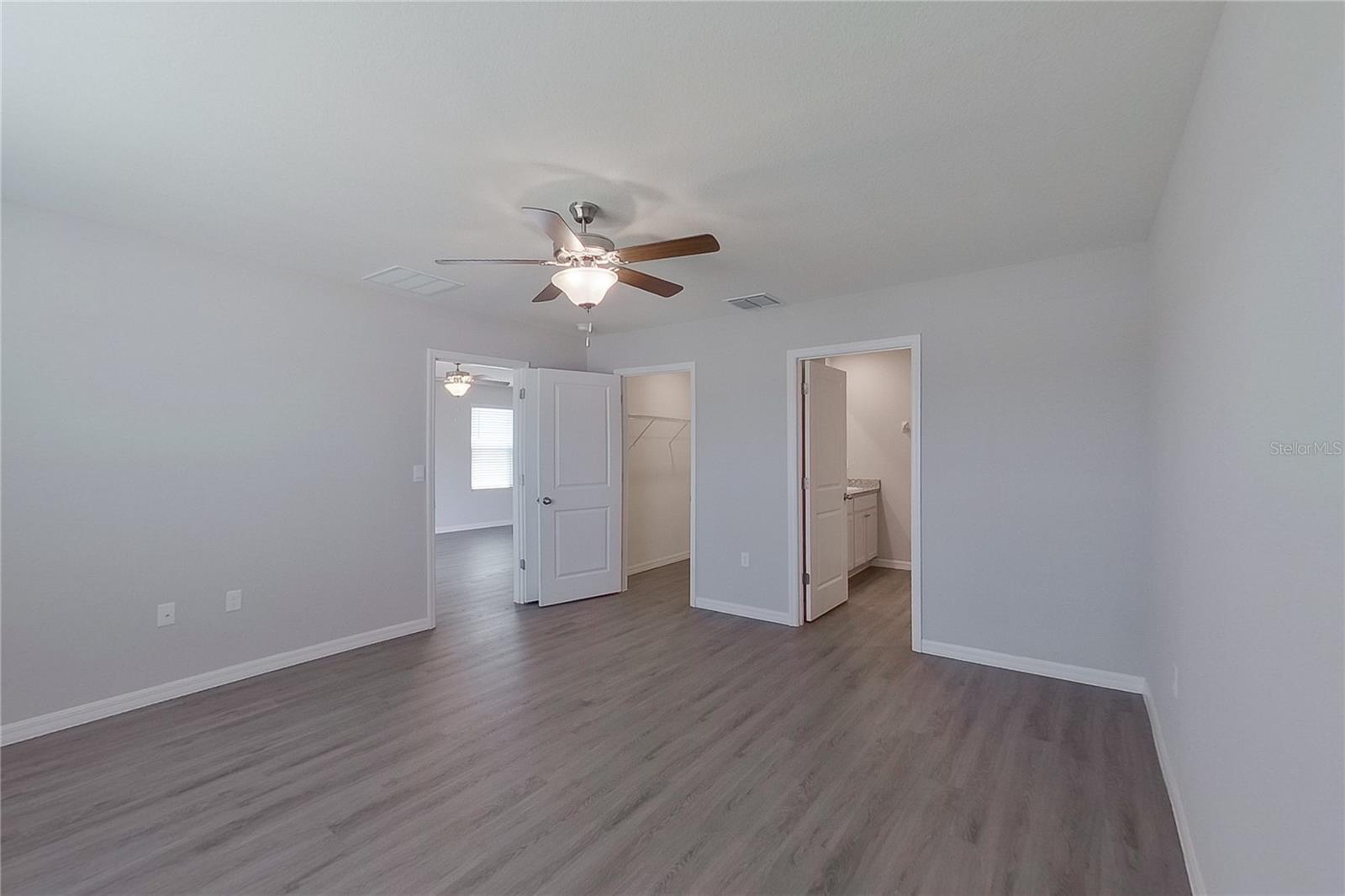 OCALA CROSSINGS - Residential Lease