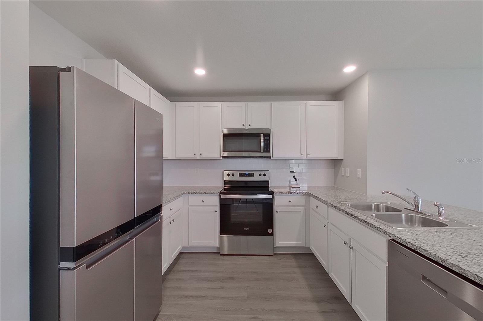 OCALA CROSSINGS - Residential Lease