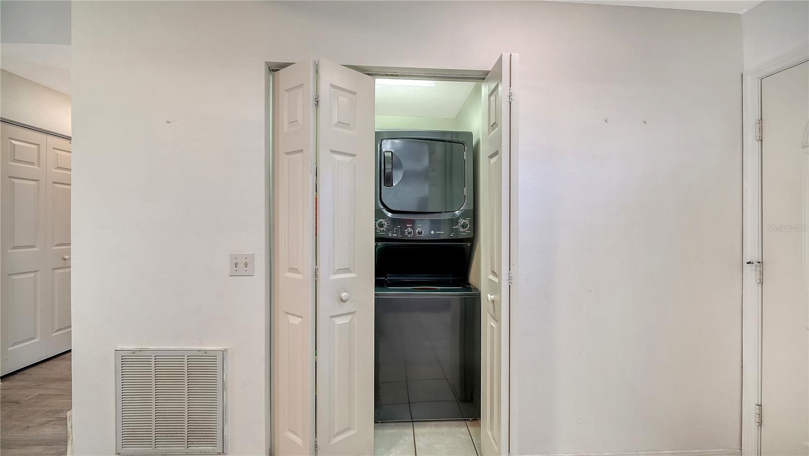 PINESTONE AT PALMER RANCH - Residential