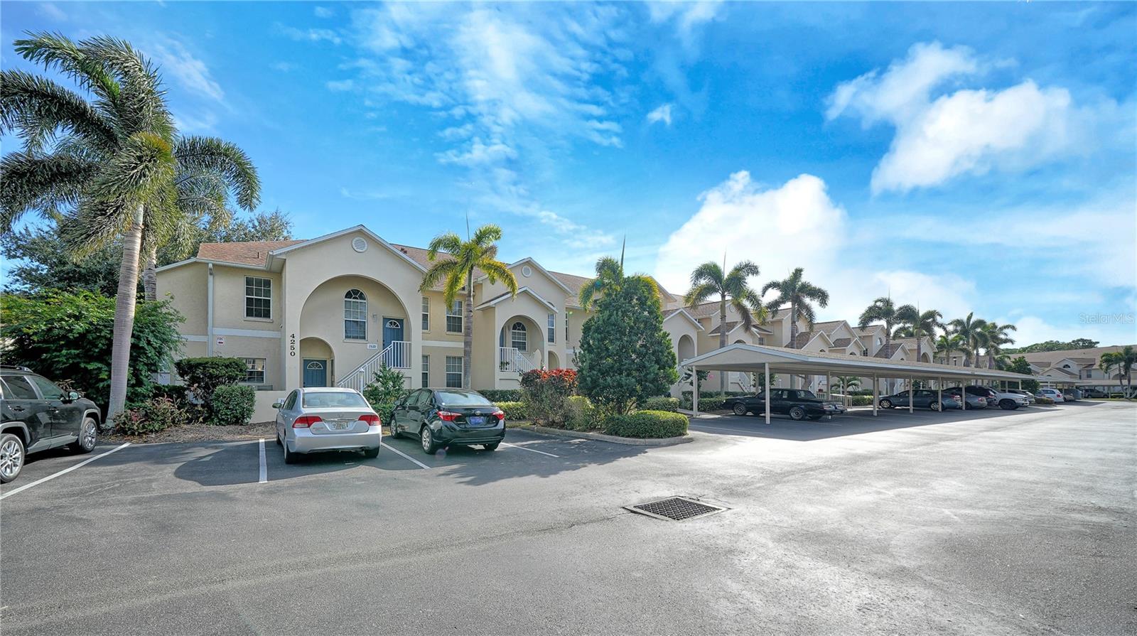 PINESTONE AT PALMER RANCH - Residential