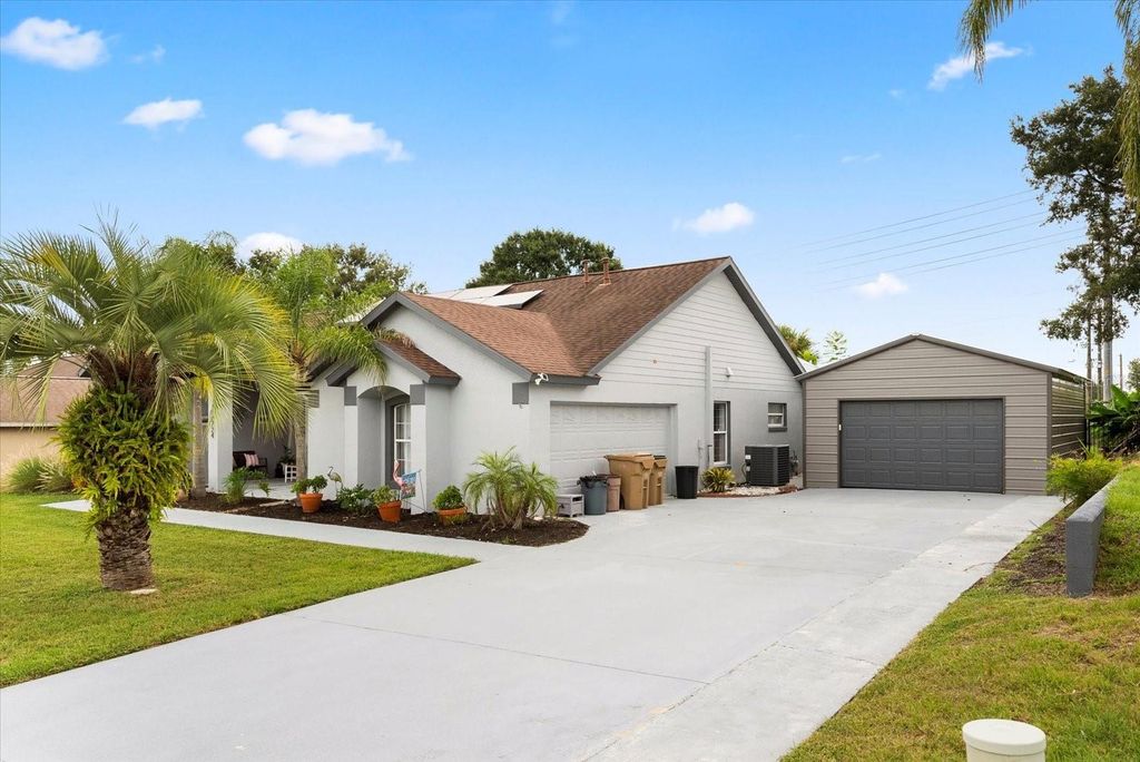 Photo of 12724 Scottish Pine Lane, Clermont, FL 34711 (MLS # G5113027)