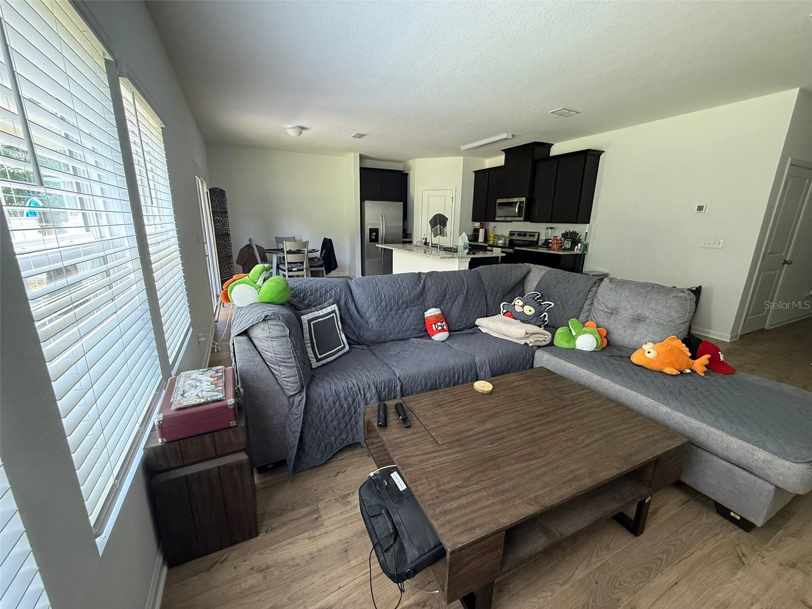 07378 DUNNS CROSSING UNIT THREE A - Residential