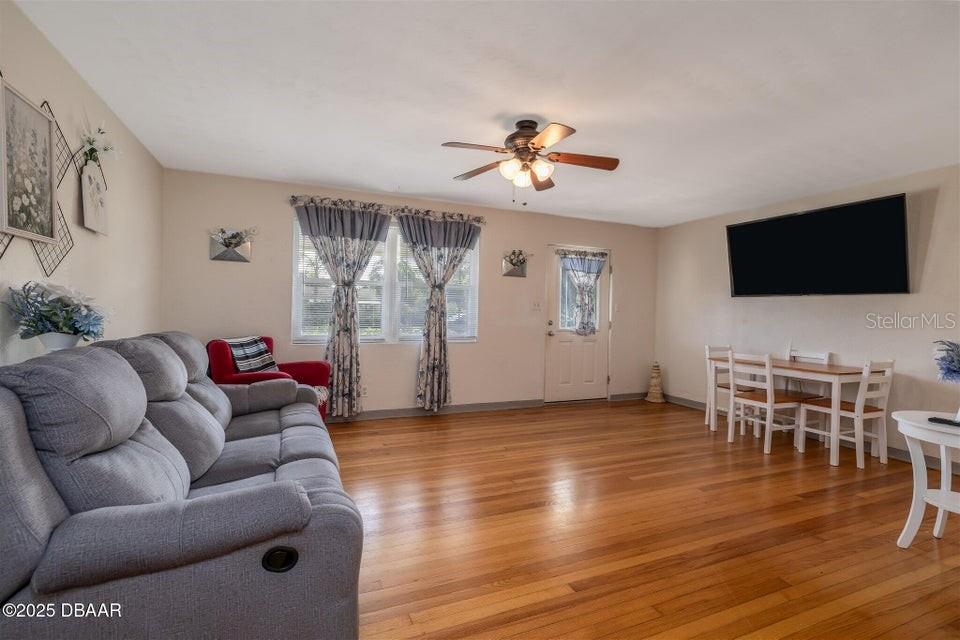 ORMOND TERRACE - Residential