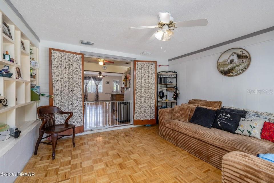 ORMOND TERRACE - Residential