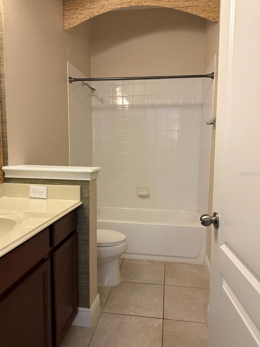 LAUREATE PARK PH 01A - Residential Lease